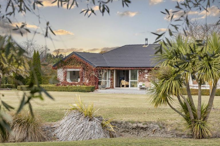 Photo of property in 37 Alessio Lane, Swannanoa, Rangiora, 7475