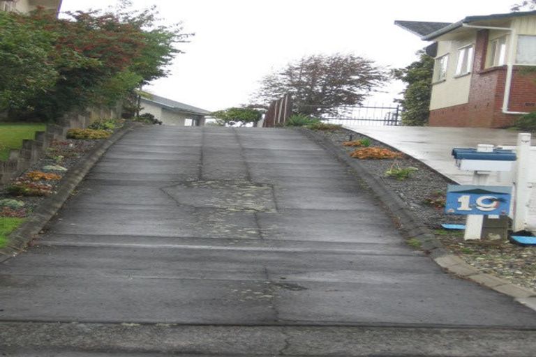 Photo of property in 2/19 Grassways Avenue, Pakuranga, Auckland, 2010