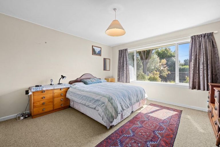 Photo of property in 87 Aorangi Road, Bryndwr, Christchurch, 8053