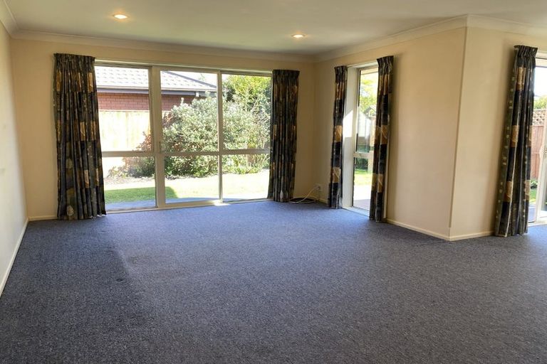 Photo of property in 15 Mounter Avenue, Northwood, Christchurch, 8051