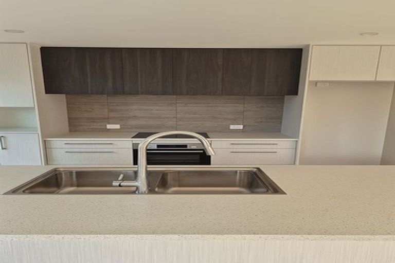 Photo of property in 35 Ella Street, Rolleston, 7614