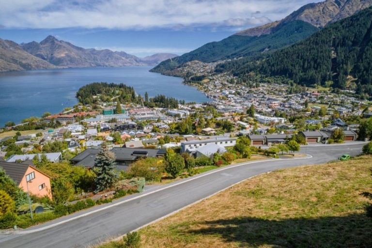 Photo of property in 4 Manchester Place, Queenstown, 9300