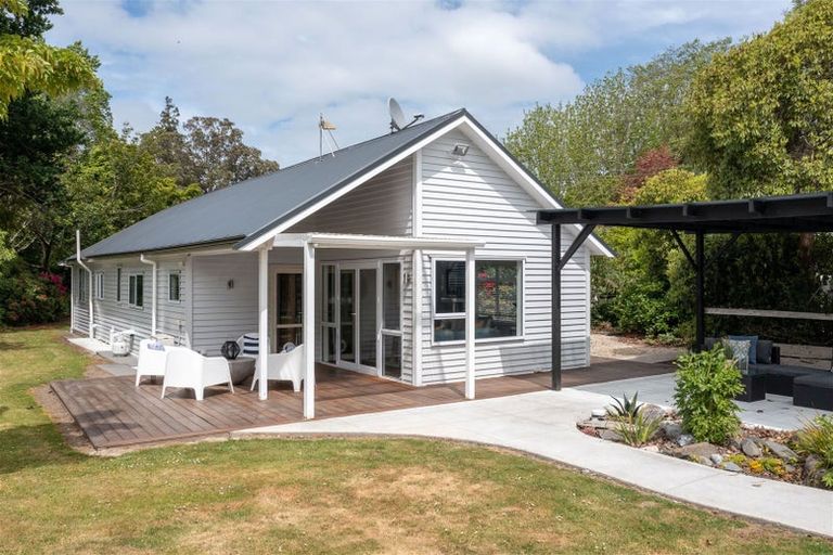 Photo of property in 4 Golf Links Road, Rangiora, 7473