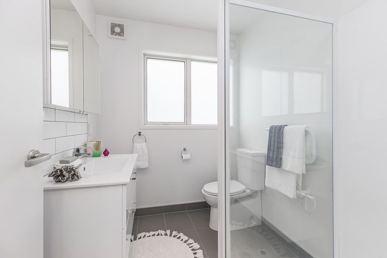 Photo of property in 74u8 Derwent Street, Island Bay, Wellington, 6023