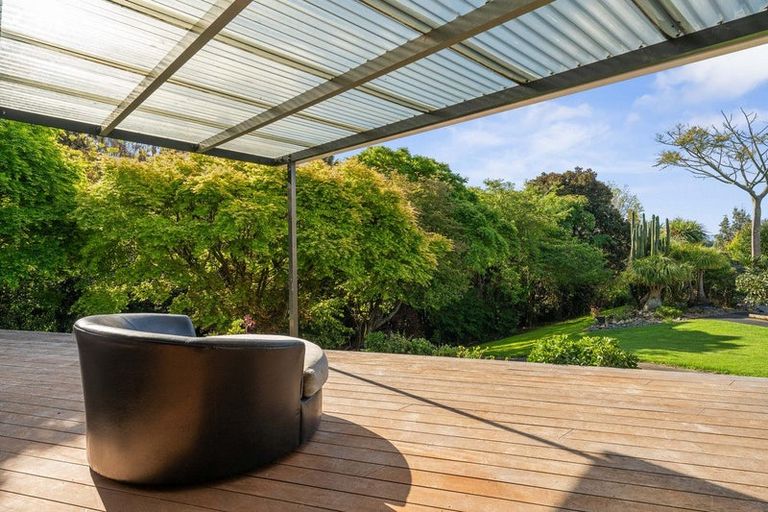 Photo of property in 14 Wade Place, Welcome Bay, Tauranga, 3175