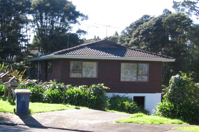 Photo of property in 12 Sonnenberg Way, Titirangi, Auckland, 0604