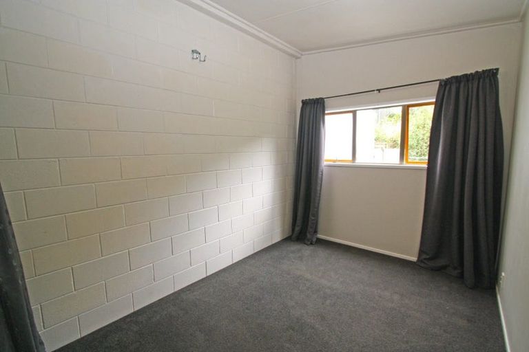 Photo of property in 4 Kenmore Street, Westown, New Plymouth, 4310