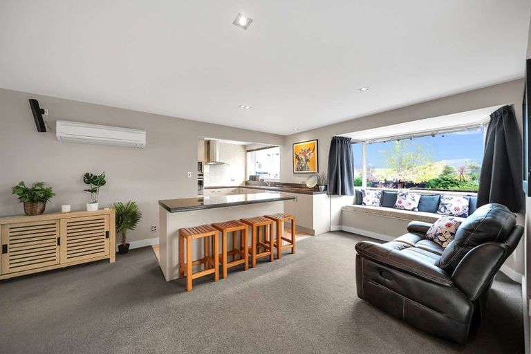 Photo of property in 10 Pompolona Street, Te Anau, 9600