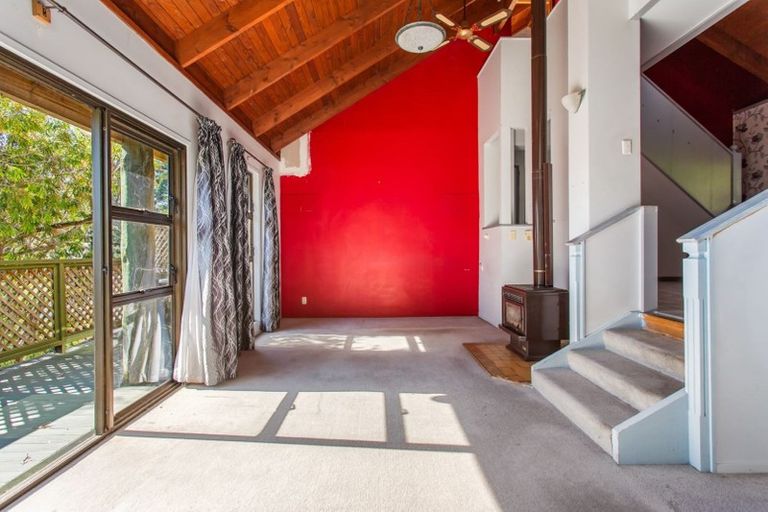 Photo of property in 313 Don Buck Road, Massey, Auckland, 0614