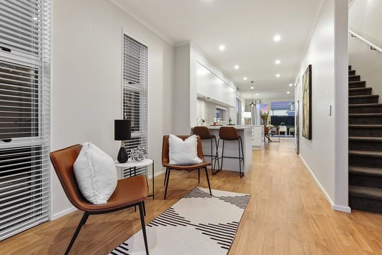 Photo of property in 10 Skylark Road, Hobsonville, Auckland, 0616