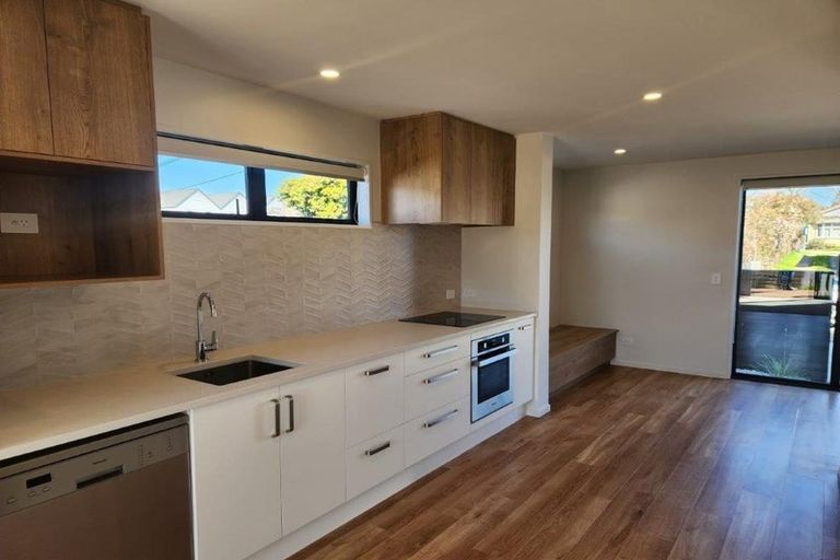 Photo of property in 15 Marcroft Street, Woolston, Christchurch, 8062