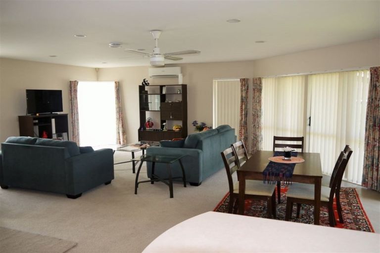 Photo of property in 45a Shirley Avenue, Papakura, 2110