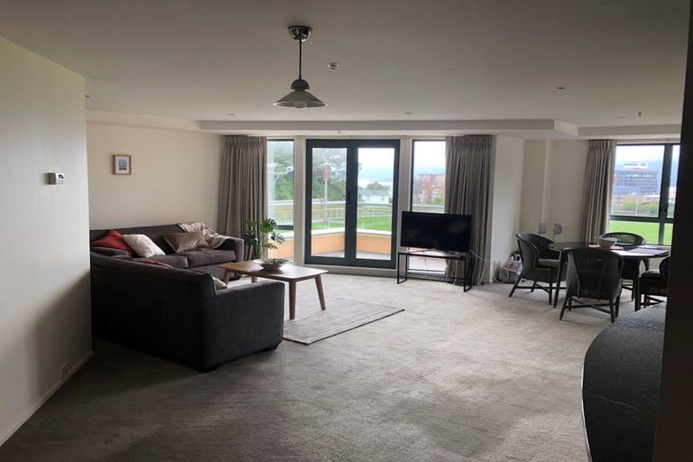 Photo of property in 11/80u Salamanca Road, Kelburn, Wellington, 6012