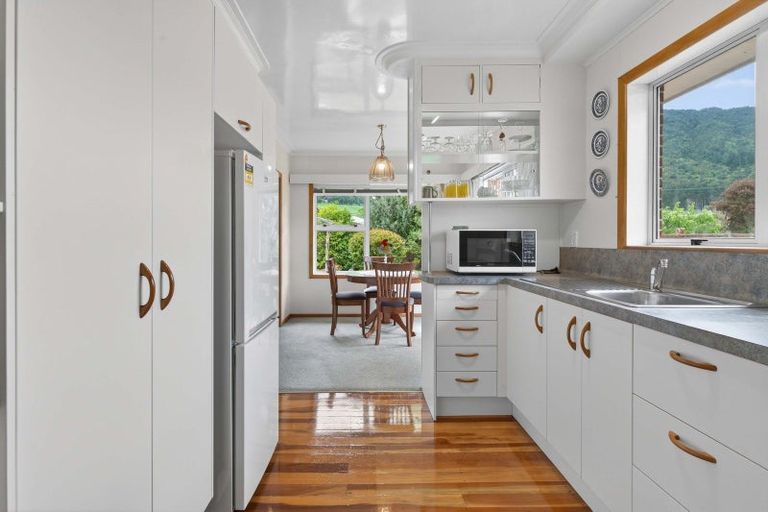 Photo of property in 2 Carlton Street, Te Aroha, 3320