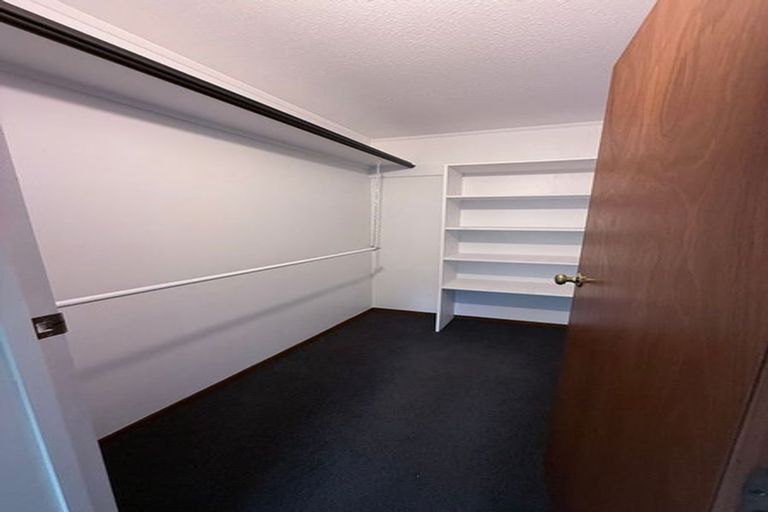 Photo of property in 104 Waterloo Crescent, Hokowhitu, Palmerston North, 4410