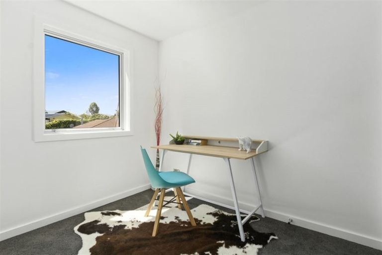 Photo of property in 16a Longitude Place, Whitby, Porirua, 5024