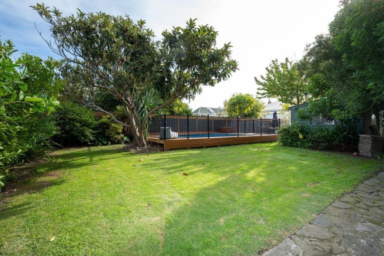 Photo of property in 10 Hall Street, Napier South, Napier, 4110