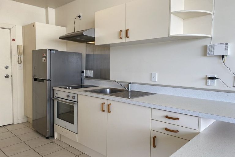 Photo of property in Regency Apartments, 3b/49 Manners Street, Te Aro, Wellington, 6011