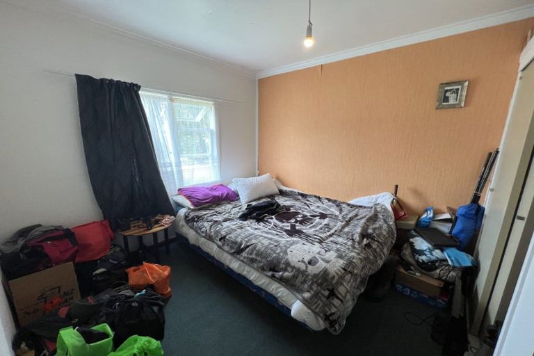 Photo of property in 16 Larsen Court, Roslyn, Palmerston North, 4414