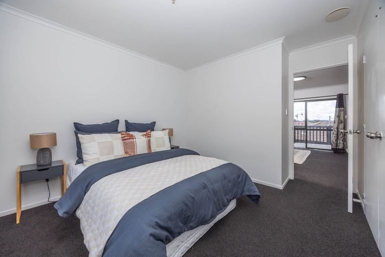 Photo of property in 12 Highbury Place, Nawton, Hamilton, 3200