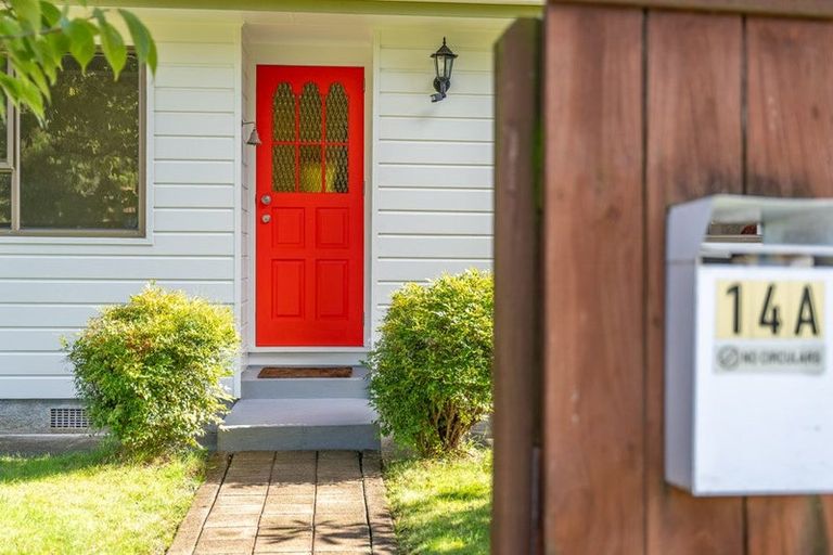 Photo of property in 14a Dale Road, Raumati South, Paraparaumu, 5032