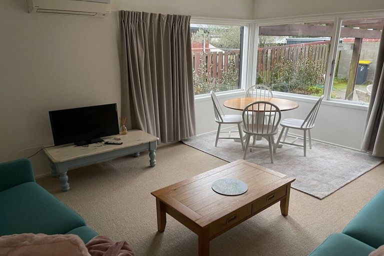 Photo of property in 67 Nortons Road, Avonhead, Christchurch, 8042