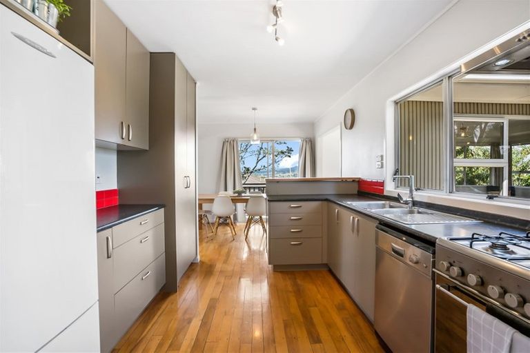 Photo of property in 206 Don Buck Road, Massey, Auckland, 0614