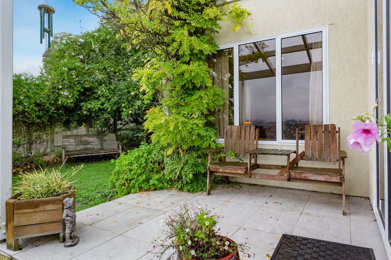 Photo of property in 186 Gladstone Road North, Mosgiel, 9024