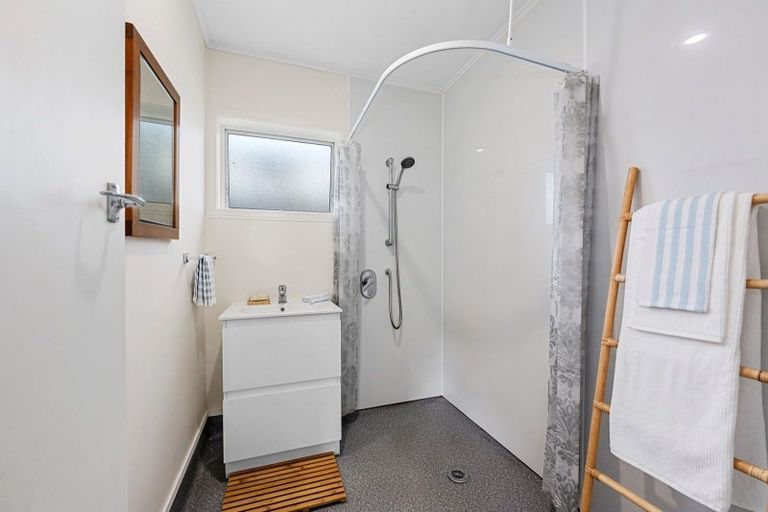 Photo of property in 48a /1 Vauxhall Road, Devonport, Auckland, 0624