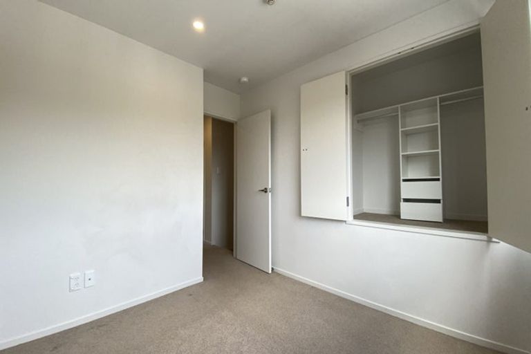 Photo of property in Rf202b, 24/18 Hewlett Road, Massey, Auckland, 0614