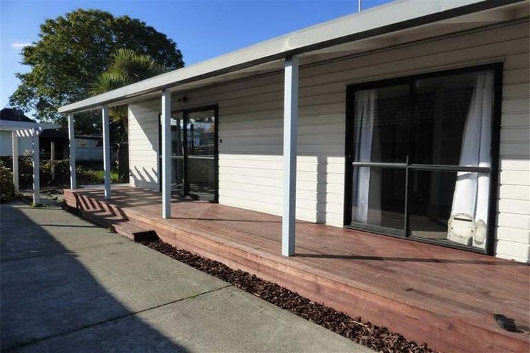 Photo of property in 2/34 Maxwell Street, Riccarton, Christchurch, 8041