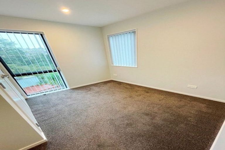 Photo of property in 66 Makamaka Lane, Albany Heights, Auckland, 0632