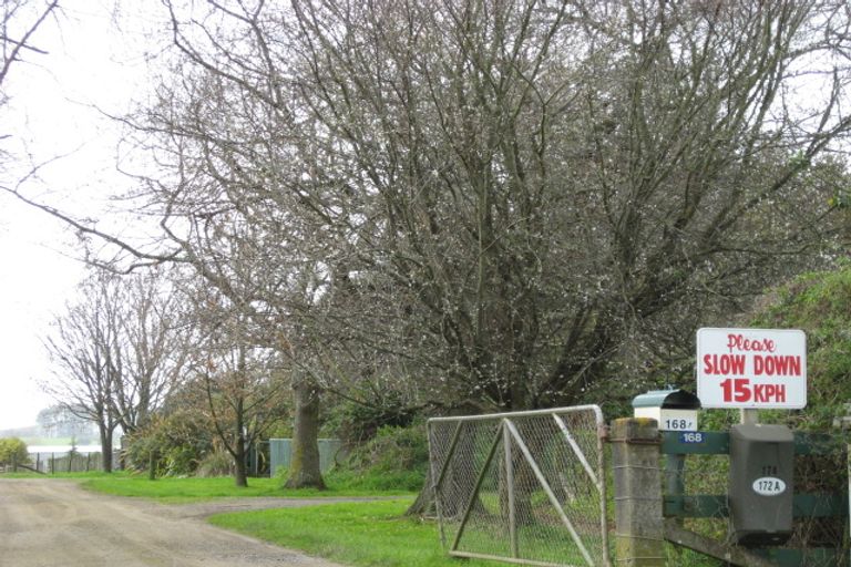 Photo of property in 174 Fairfield Road, Levin, 5510