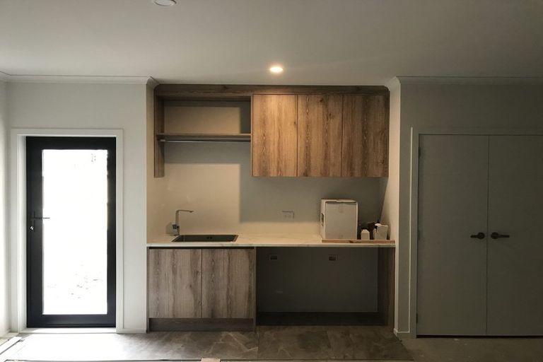 Photo of property in 25 Ruru Street, Cambridge, 3434