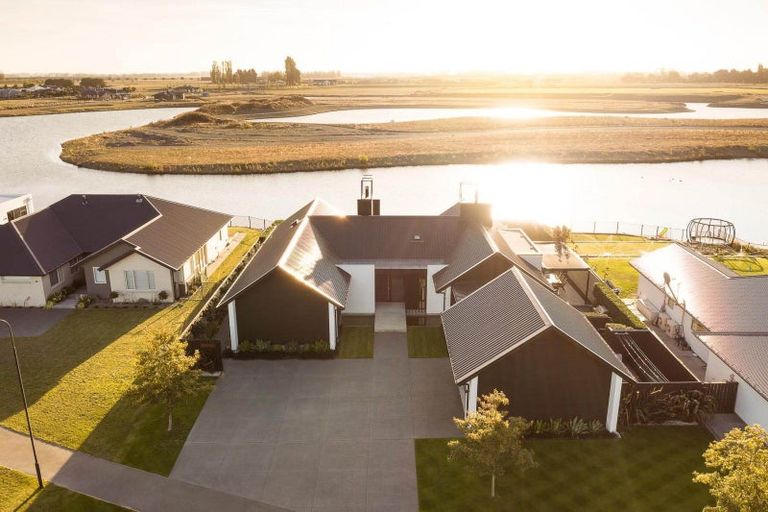 Photo of property in 11 Waterton Point, Huntingdon, Ashburton, 7774