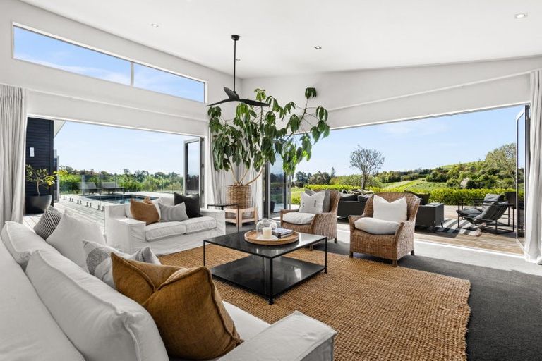 Photo of property in 257 Black Barn Road, Havelock North, 4294