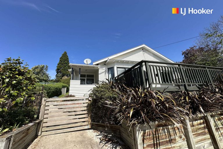 Photo of property in 128 Gladstone Road North, Mosgiel, 9024