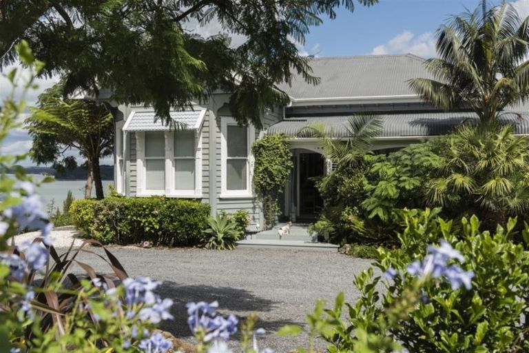 Photo of property in 860 Purerua Road, Te Ti Mangonui, Kerikeri, 0294