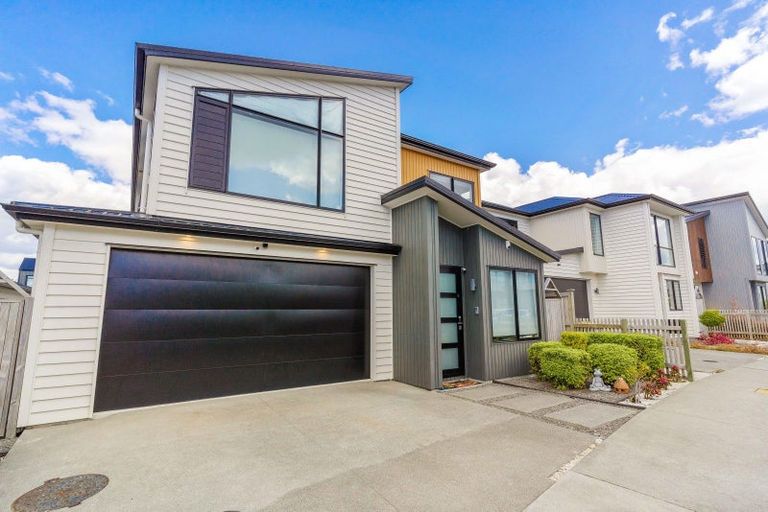 Photo of property in 8 Hato Road, Hobsonville, Auckland, 0616