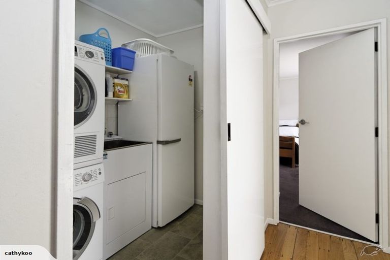 Photo of property in 10 Nicolas Avenue, Glen Eden, Auckland, 0602