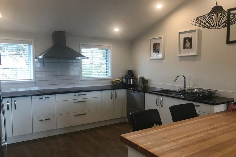 Photo of property in 1/168 Glamorgan Drive, Torbay, Auckland, 0630