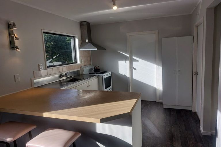 Photo of property in 22 O'donn Avenue, Beach Haven, Auckland, 0626