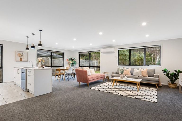 Photo of property in 64 Tradewinds Drive, Whitby, Porirua, 5024