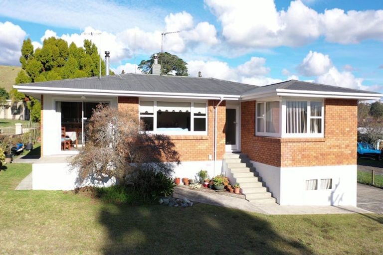 Photo of property in 384r Welcome Bay Road, Welcome Bay, Tauranga, 3175