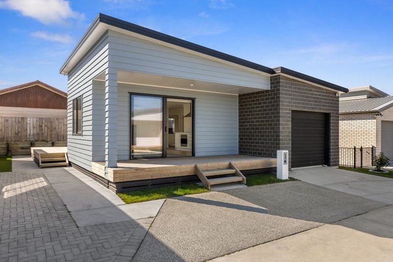 Photo of property in 69 Riley Crescent, Papamoa Beach, 3118