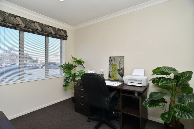 Photo of property in 65 Country Club Terrace, Northwood, Christchurch, 8051