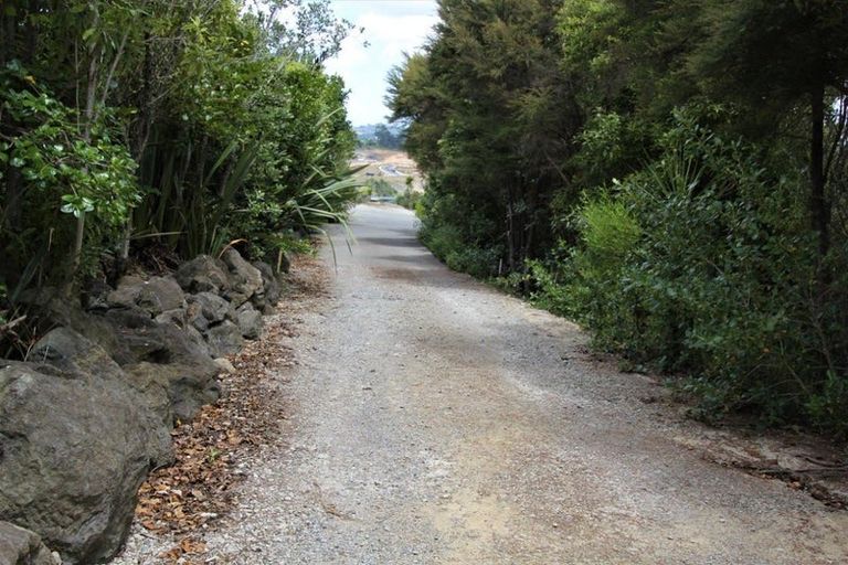 Photo of property in 22a Harvest Avenue, Orewa, 0931