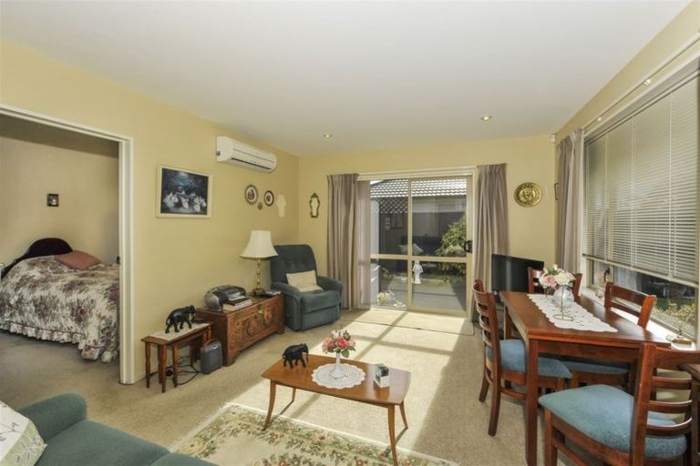 Photo of property in 31a Wilsons Road, Saint Martins, Christchurch, 8022