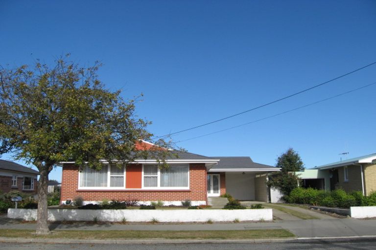 Photo of property in 21 Sandringham Street, Oamaru North, Oamaru, 9400