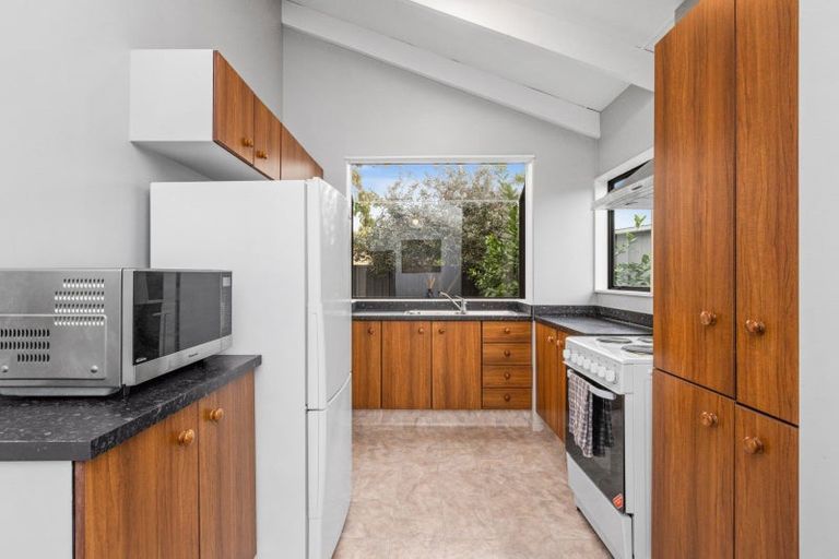 Photo of property in 126 Guppy Road, Taradale, Napier, 4112